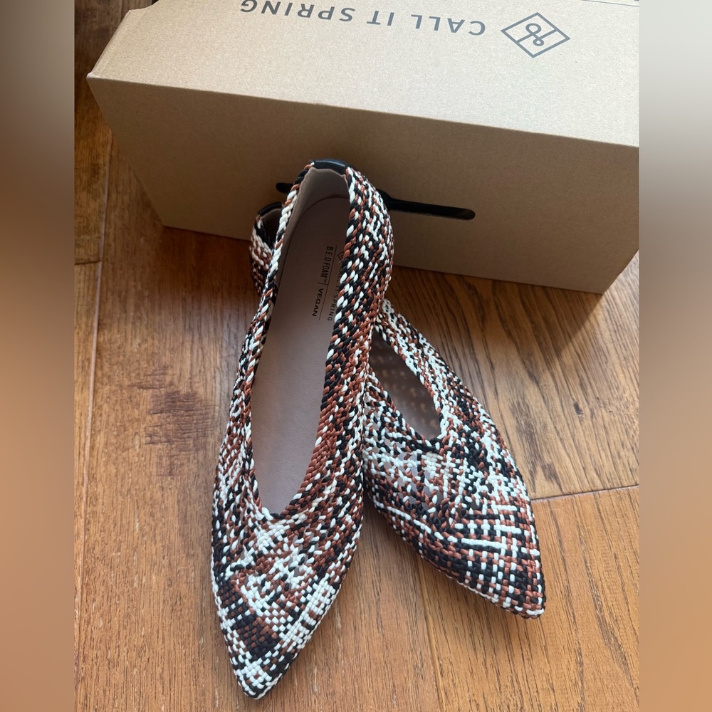 New knit super cute flats